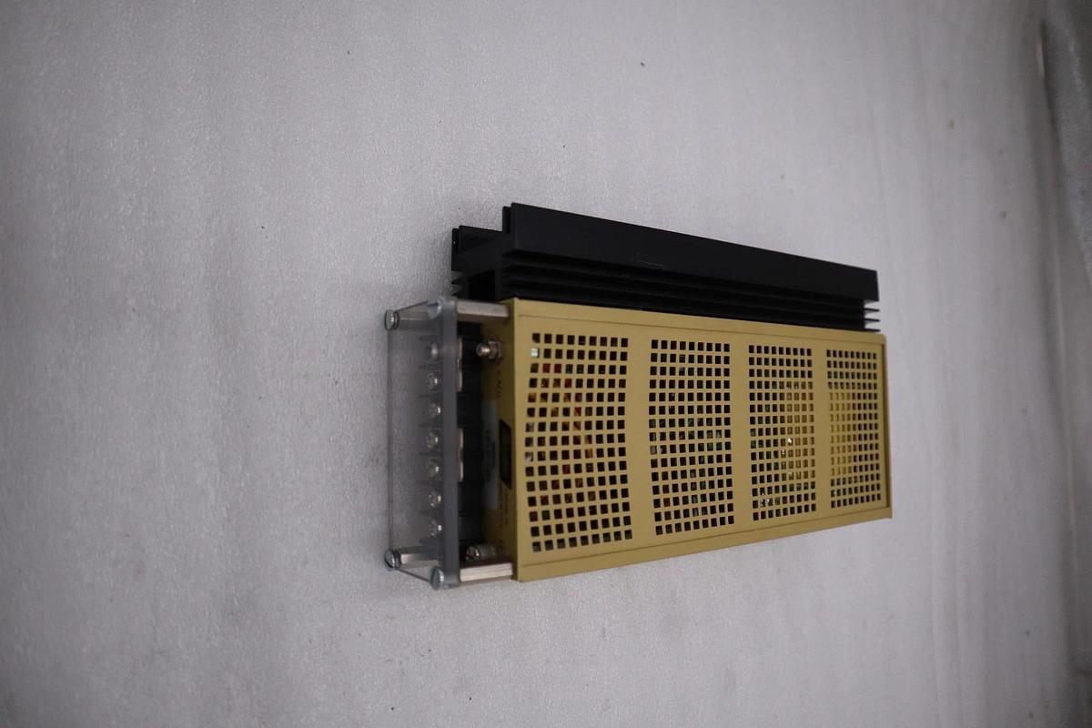 Used ACOPIAN LD12-100 LINEAR REGULATED POWER SUPPLIES STOCK H1309