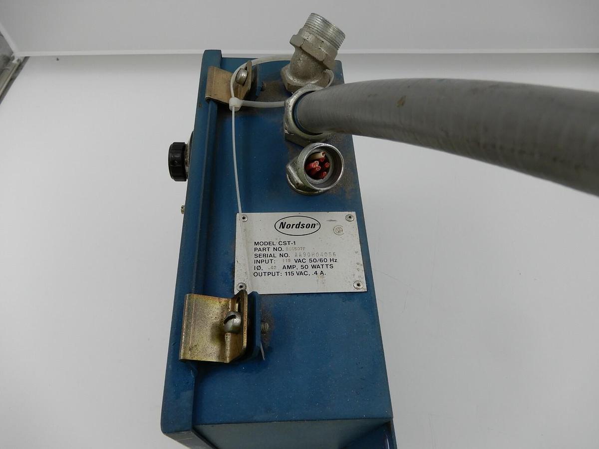 Used NORDSON GLUE STITCH CONTROLLER CST-1 115 VAC STOCK 568