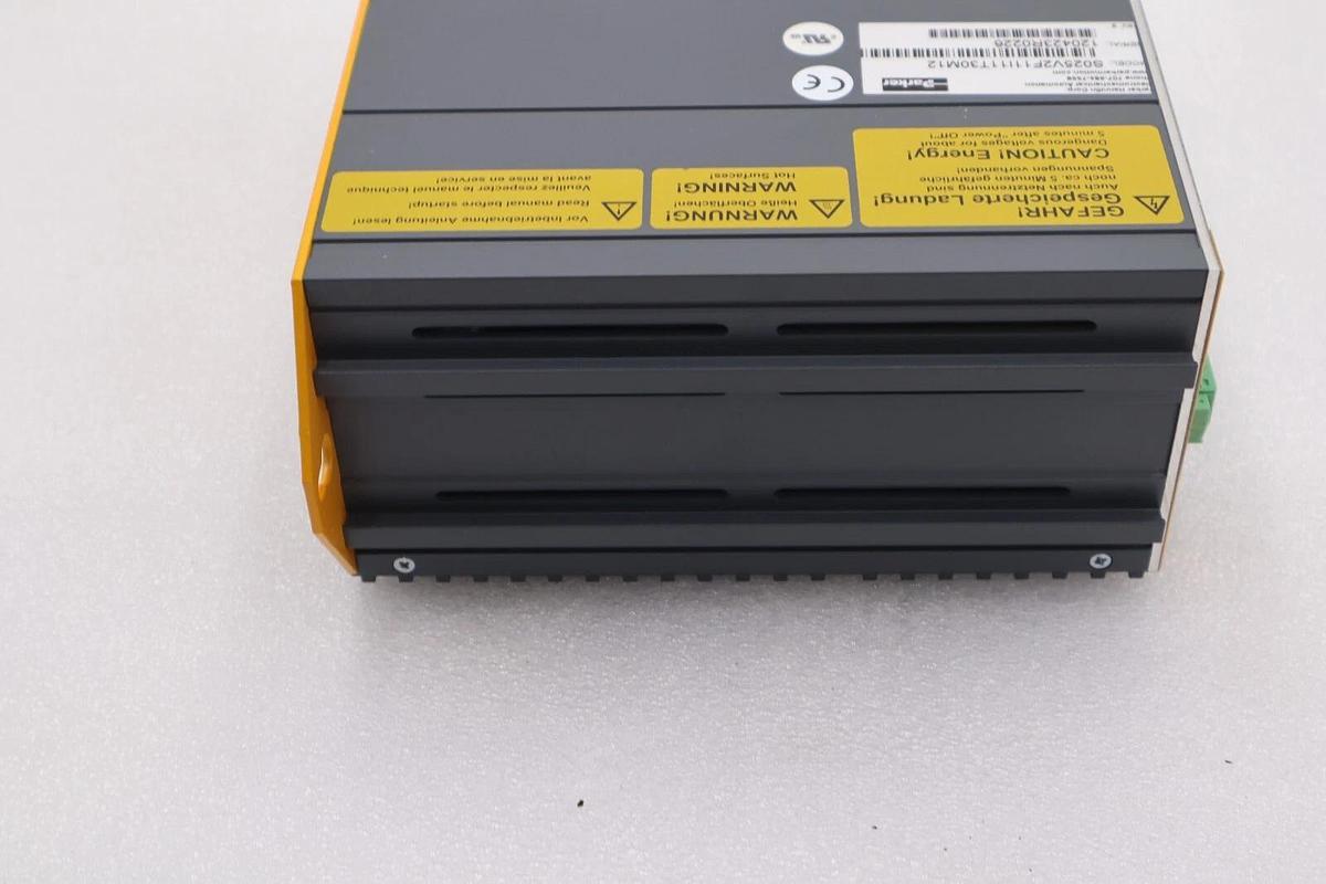 Used Parker Compax3S Servo Drive/Controller S025V2F11I11T30M122 NEW STOCK 2176