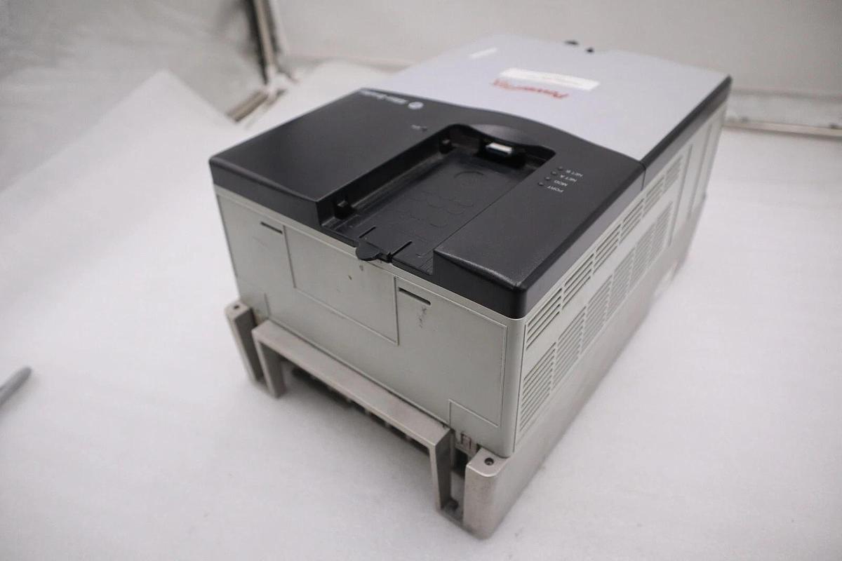 Used ALLEN BRADLEY 20AE017A0AYNNNC0 SER. A 600V POWERFLEX 70 AC VFD DRIVE STOCK 1800B