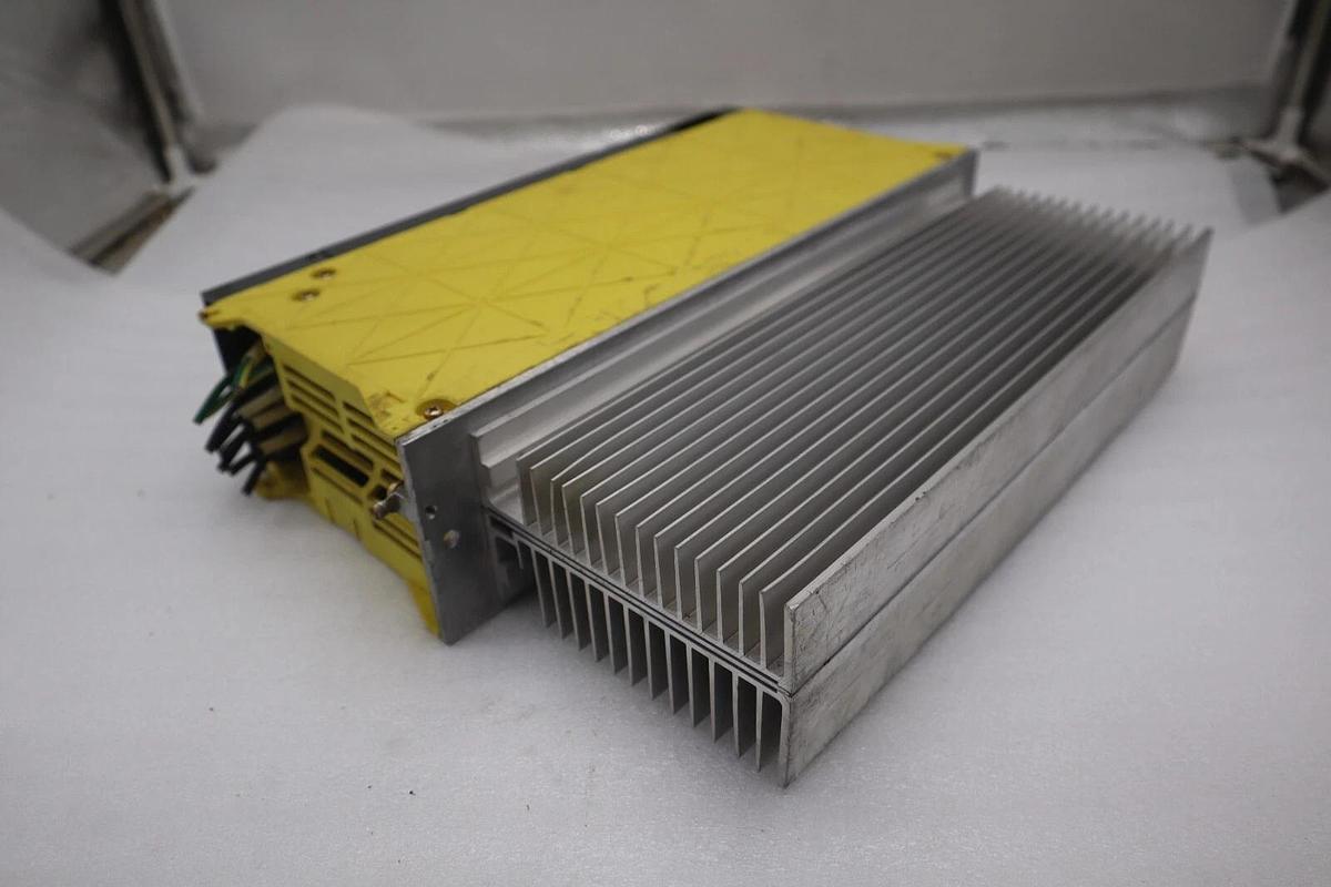 Used FANUC A06B-6097-H201 SERVO AMPLIFIER STOCK 113B