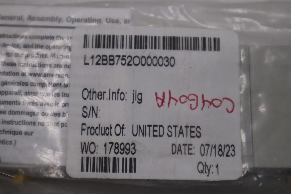 Used NEW OPEN BOX AVENTICS NUMATICS L12BB752O000030 100-120V 14.5-145PSI STK H1449A