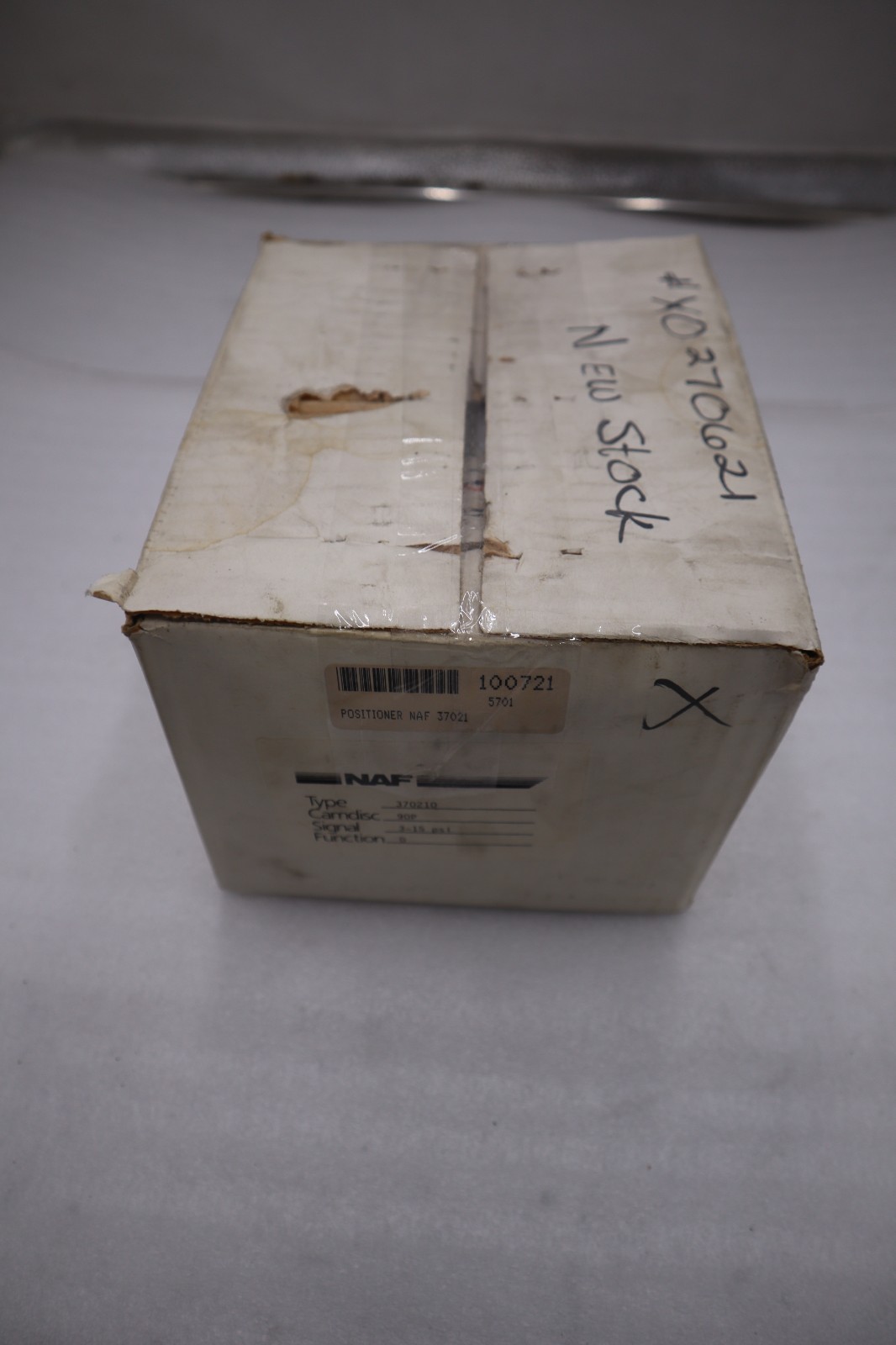 Used NAF 370210-90P Positioner Valve NEW IN BOX STOCK GF-746