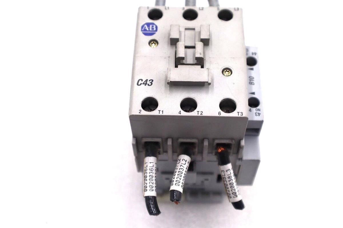 Used NEW ALLEN BRADLEY 100-S SERIES B 100-C43 SAFETY CONTACTOR #L-679