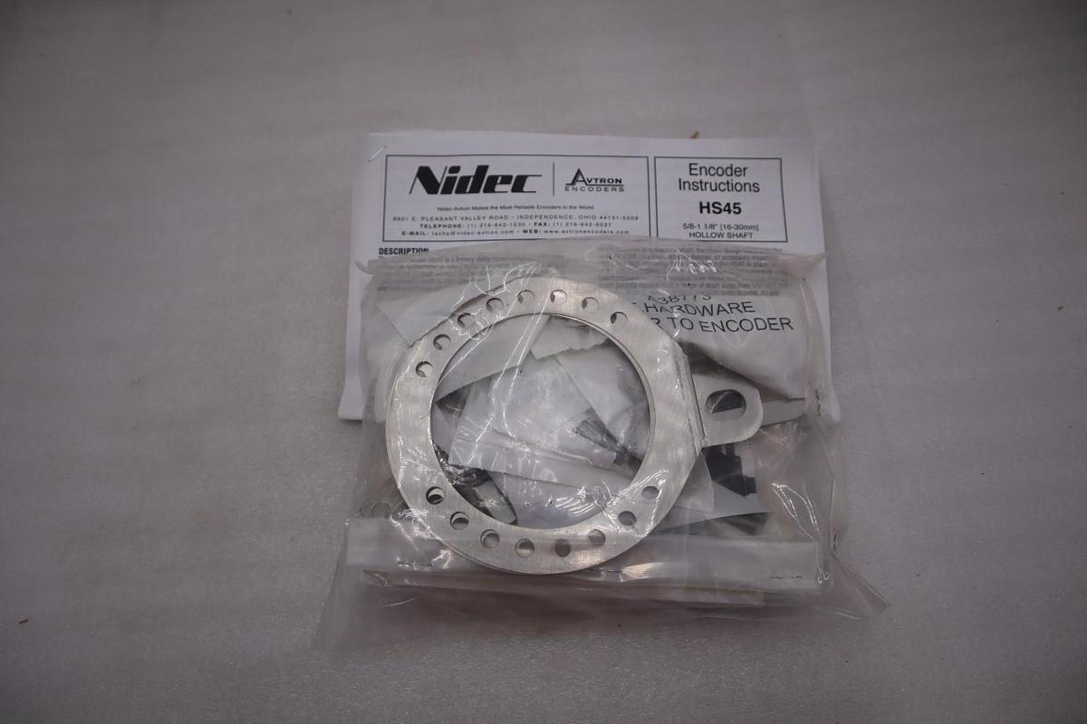 AVTRON HS45 / HS45FAYAY8SUA00 INCREMENTAL ENCODER NEW IN BOX STOCK SGF-153