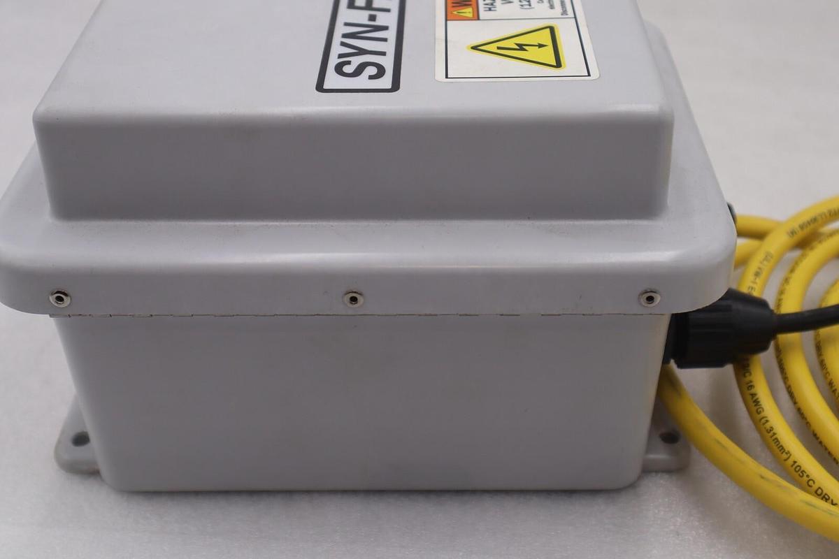 Used Stahlin RJ806HPL Fiberglass Enclosure 1,3R,4X,6P,12,IP66 New Open Box #3564