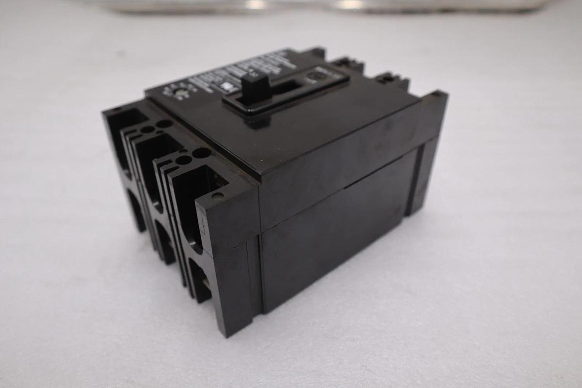 Used Westinghouse MCP13300CR Circuit Breaker 30A 3P 600VAC STOCK 5744CC