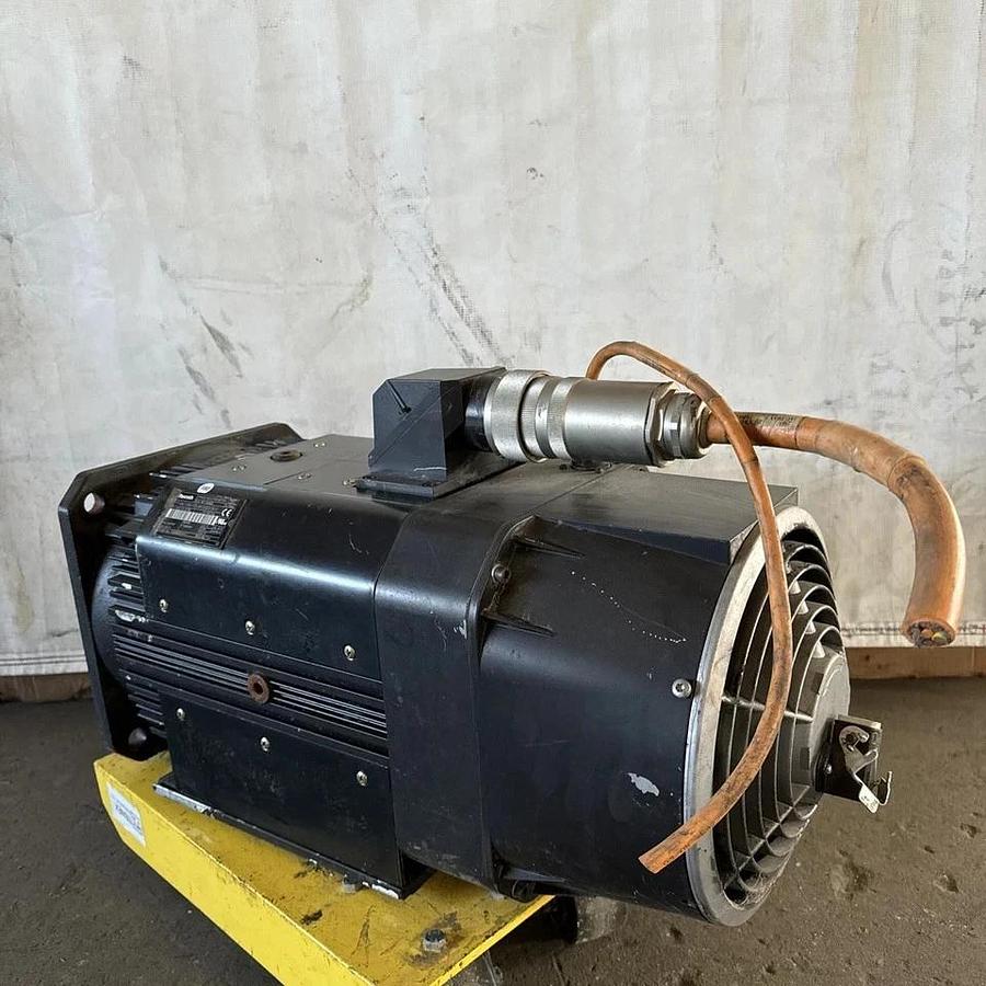 Used Rexroth R911309450 Used Servo 3ph Induction Motor MAD130B-0100-SA-S0-BQ0-35-N1