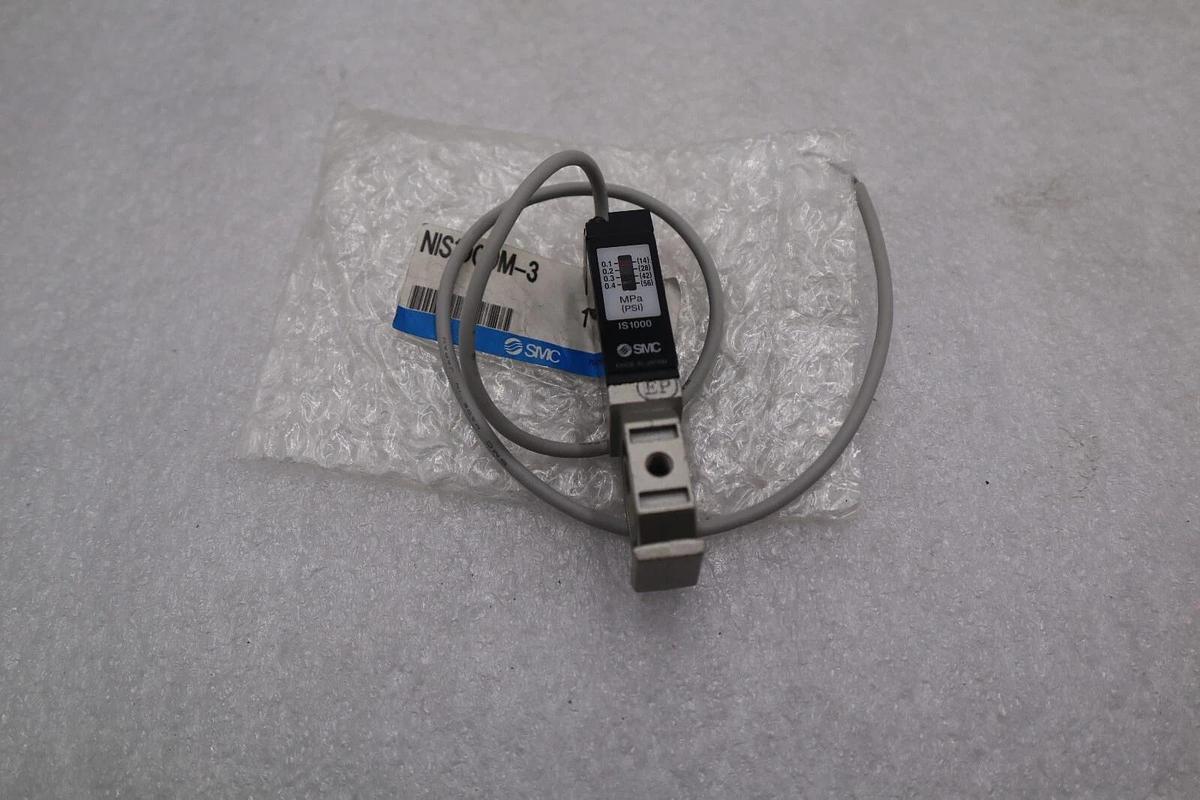 Used NEW OPEN BOX Smc Nis1000m-3 Pressure Switch STOCK K-2560