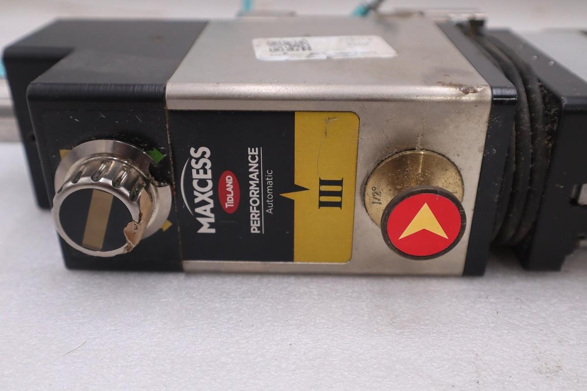 Used Maxcess Tidland III 780573 Automatic Performance Class 3 Knife - STOCK S191A