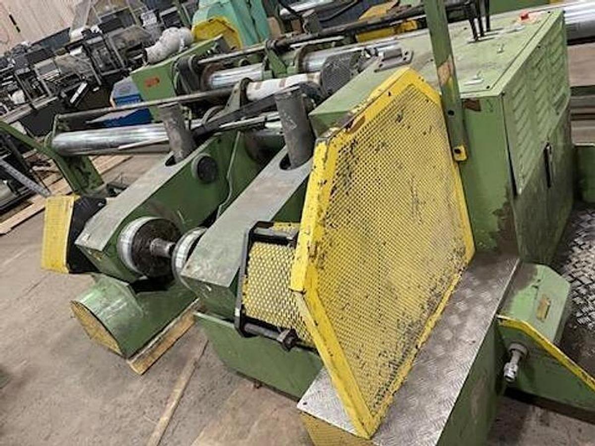 Used 100” WIDE PASABAN SHAFTLESS FLOOR PICK UNWIND STAND 60" DIAMATER (2 AVAILABLE)
