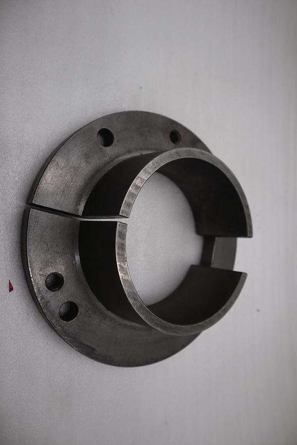 DODGE TORQUE-ARM 272246 REDUCERS WITH TAPERED BUSHINGS NSNP STOCK 2114C
