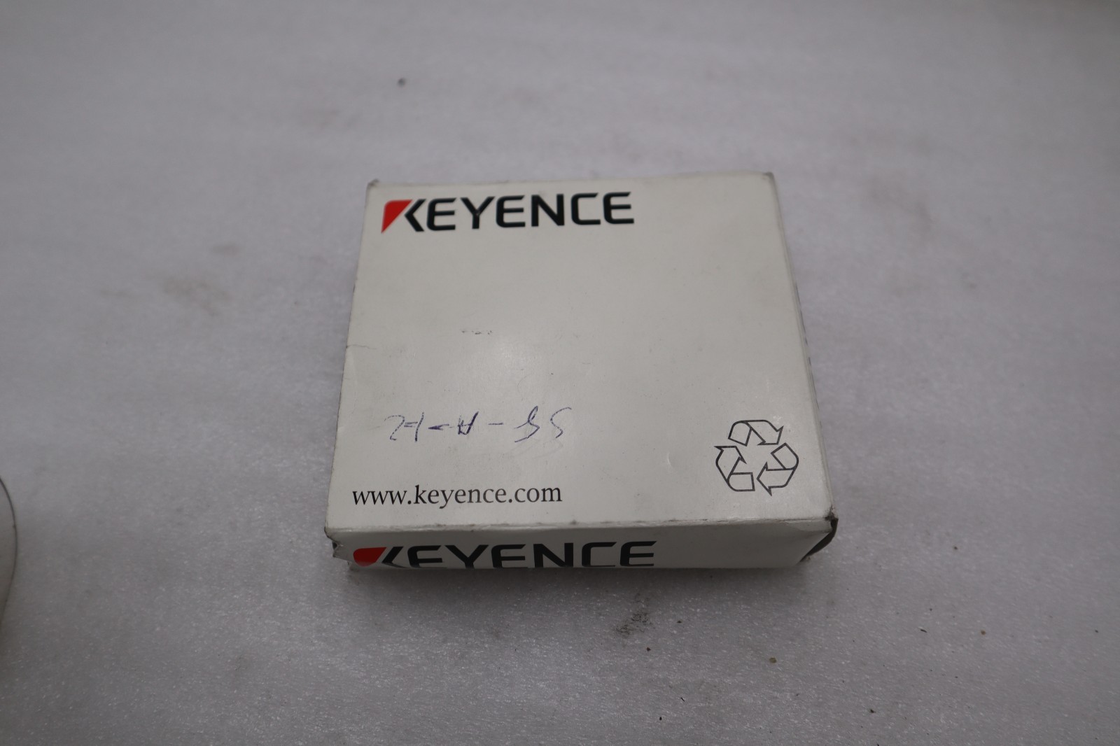 Used NEW OPEN BOX Keyence FT-H30 Sensor STOCK K2096CC