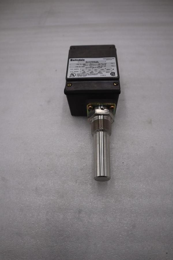 Used BARKSDALE ML1H-H203S-WS 480VAC 3A -100/250'F - NEW NO BOX - STOCK GF-721A