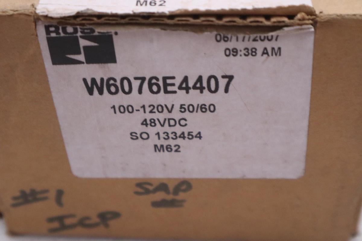 Used NEW ROSS W6076E4407 SOLENOID VALVE NEW IN BOX STOCK GF-2012A