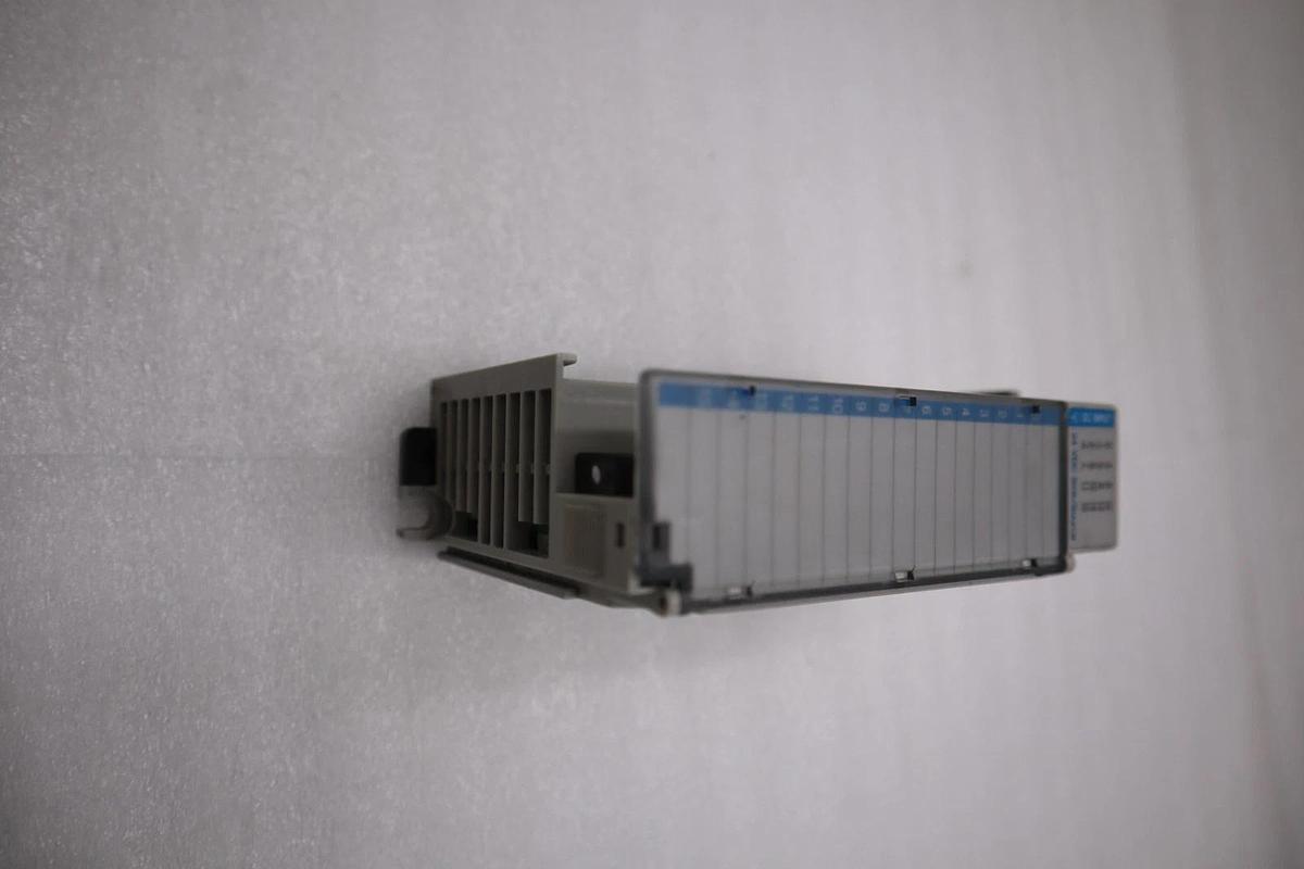 Used AB ALLEN-BRADLEY 1769-IQ16 SERIES A  INPUT MODULE STOCK H1385A