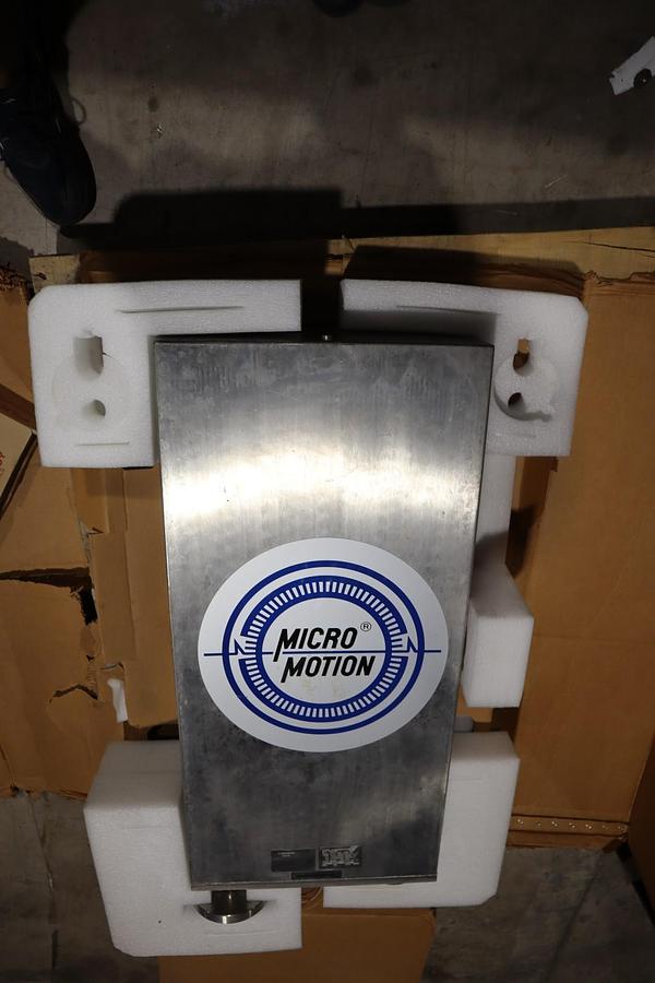 NEW IN BOX - Micro Motion DL200S227SU Mass Flow Sensor 2in STOCK HS36