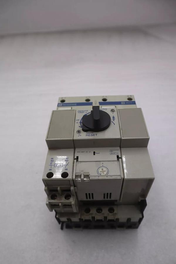 TELEMECANIQUE LD5 LB130 REVERSING STARTER STOCK 4653