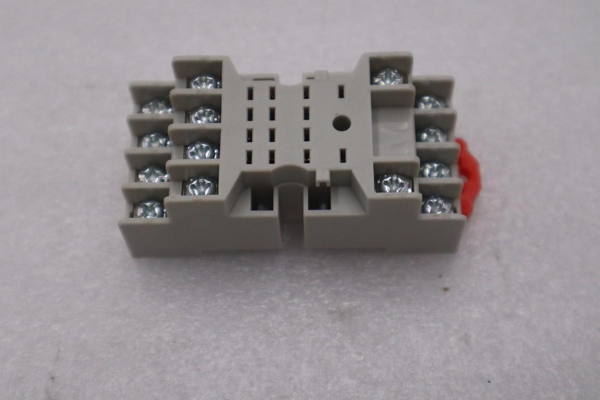 Used SCHNEIDER ELECTRIC SQUARE D 58366 STOCK #G-101B