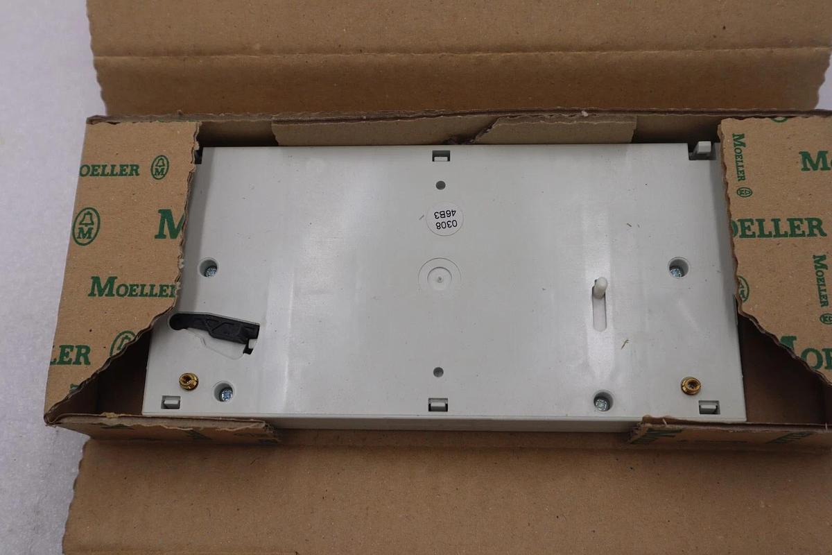 Used KLOCKNER MEOLLER NHI2-11S-PKZ2 NEW IN BOX (6 AVAILABLE) STOCK 2319-C