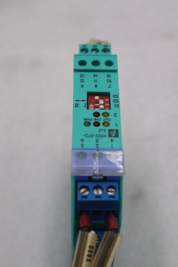 Used Pepperl + Fuchs KFD2-ST2-Ex2 Switch Amplifier K-System 1095625 STOCK K-3830