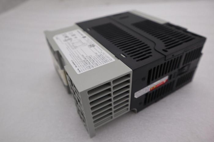 Allen-Bradley 25A-D6P0N114/B PowerFlex 523 2.2kW (3Hp) AC Drive STOCK 2082-A