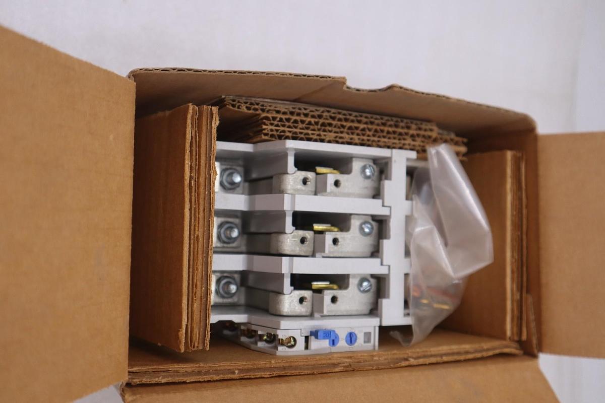 Used NEW OPEN BOX Cutler Hammer C306KN3 Ser A1 Overload Relay STK SGF152
