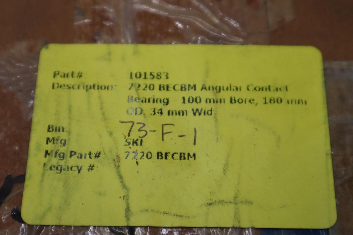 SKF EXPLORER 7220BECBM/ 7220 BECBM Angular Contact Ball Bearing - STOCK CC128