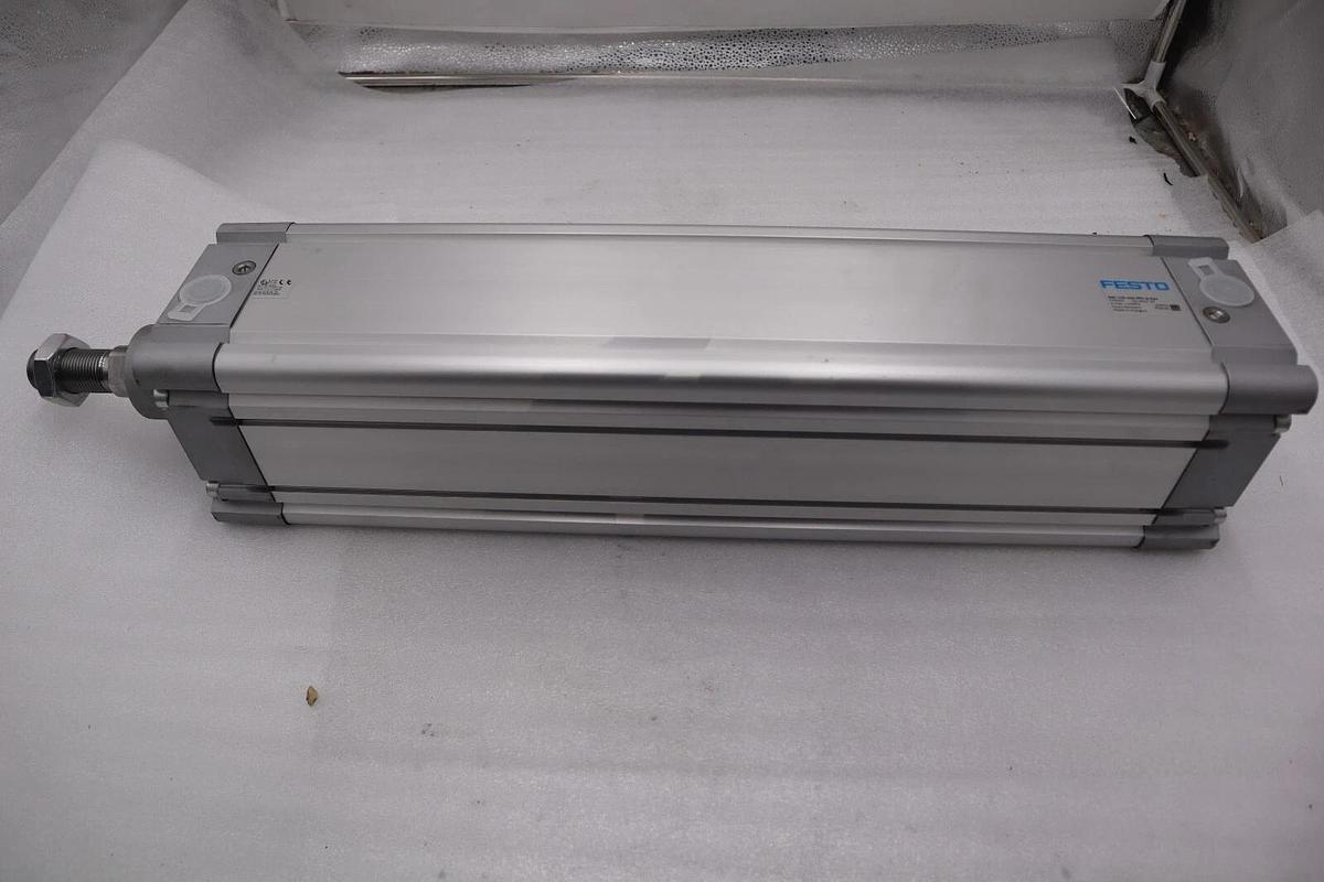 Used NEW FESTO DNC-125-420-PPV-A-EX4 P MAX 1.0MPA STOCK M-173