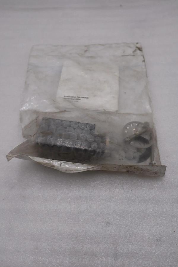 Used Allen Bradley 42GRP-9000-QD Photoswitch Diffuse Sensor - STOCK GF146A