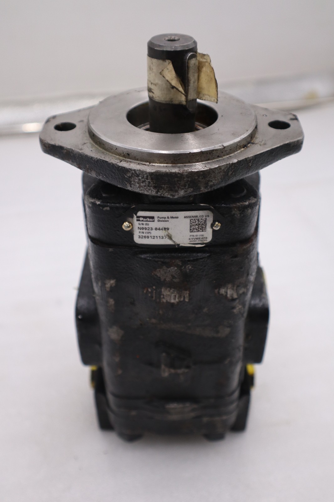 Used 3269121137 Parker Commercial Intertech Gear Pump STOCK H1838