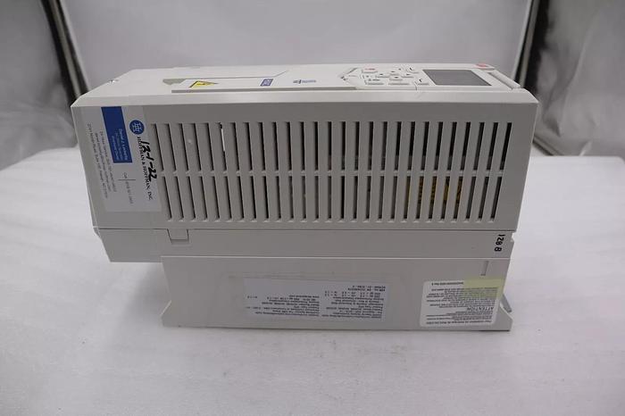 ABB ACH580-01-07A6-4 Drive INPUT 3PH 400/480VAC 50/60HZ 7.6AMP 5HP STOCK 2059-A