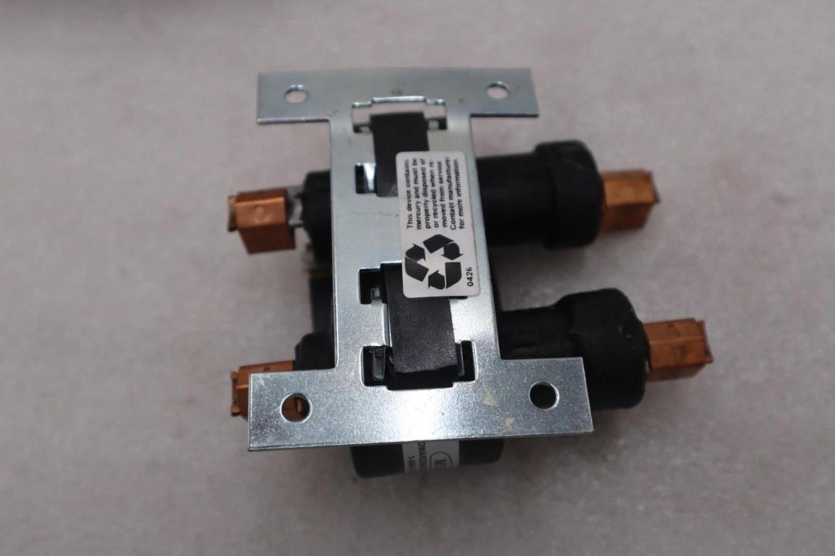 MERCURY CONTACTOR 26NO-120ACS-17 STOCK #L-234B
