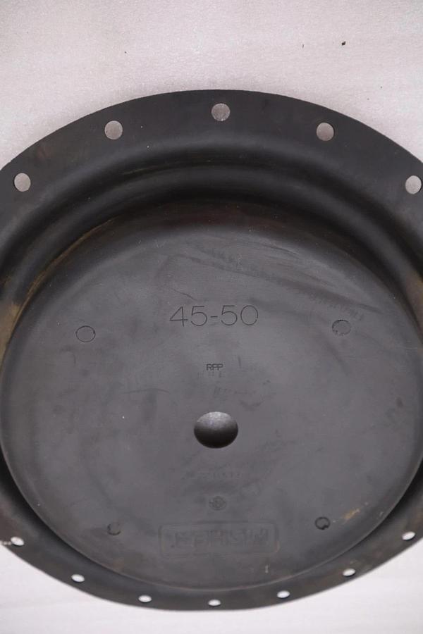 New Fisher Emerson 2E859602202 DIAPHRAGM, NITRILE, TYPE 667 SIZE 45/50 #131A