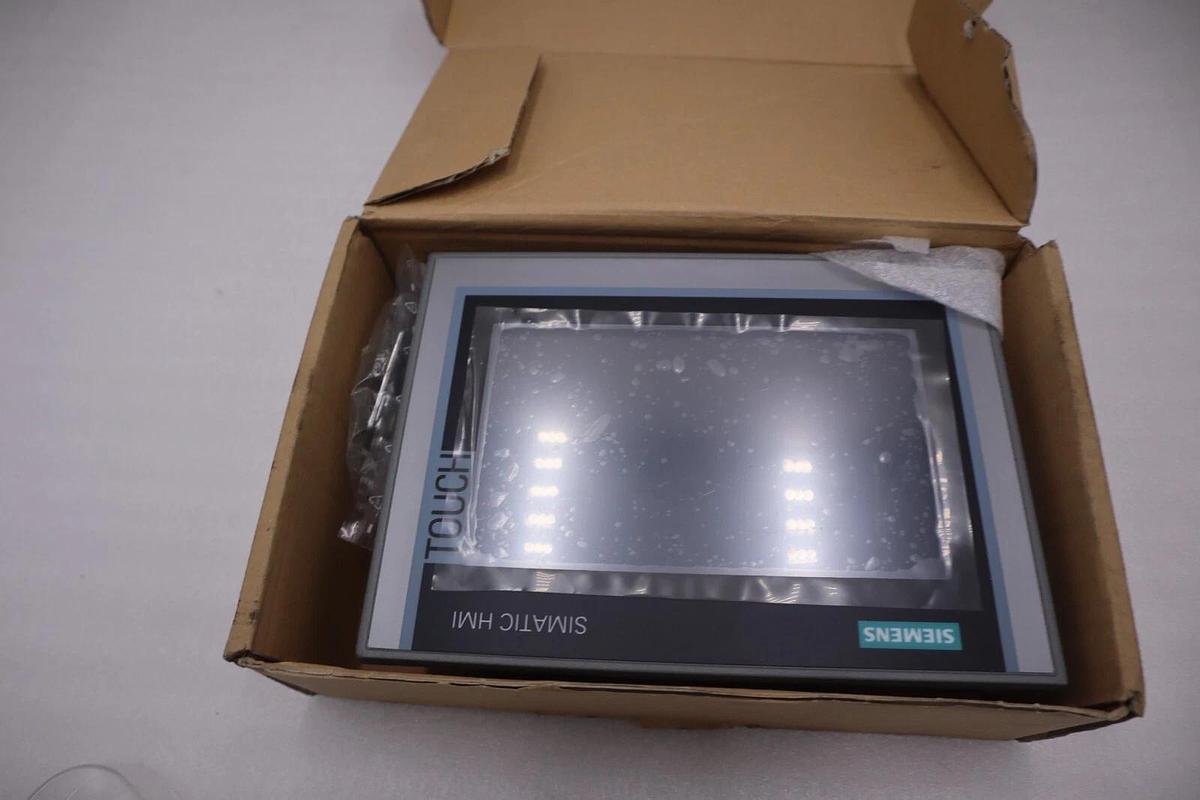 SIEMENS Simatic HMI Comfort Panel, 6AV2 124-0GC01-0AX0 / 6AV2124-0GC01-0AX0 NEW