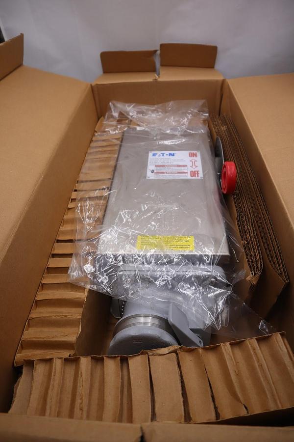 Used NEW Eaton DH362UWK2WR 60A/3P HD NON-FUSIBLE SAFETY SWITCH W/CROUSE STOCK W-73