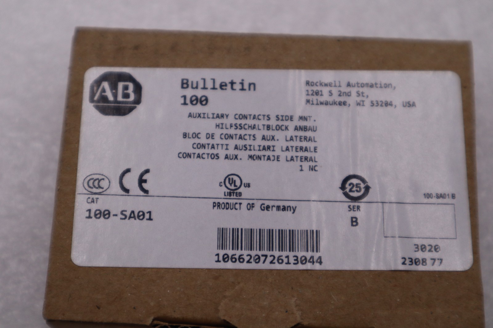 LOT OF 2 - Allen Bradley 100-SA01 Auxiliary Contact Side Mount STOCK H860A