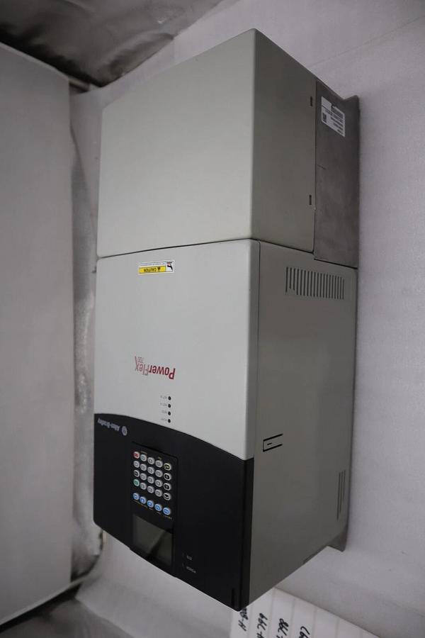 Used NEW NO BOX Allen-Bradley 20BD065A0AYNAND0 **Next Day Air Available STOCK H783