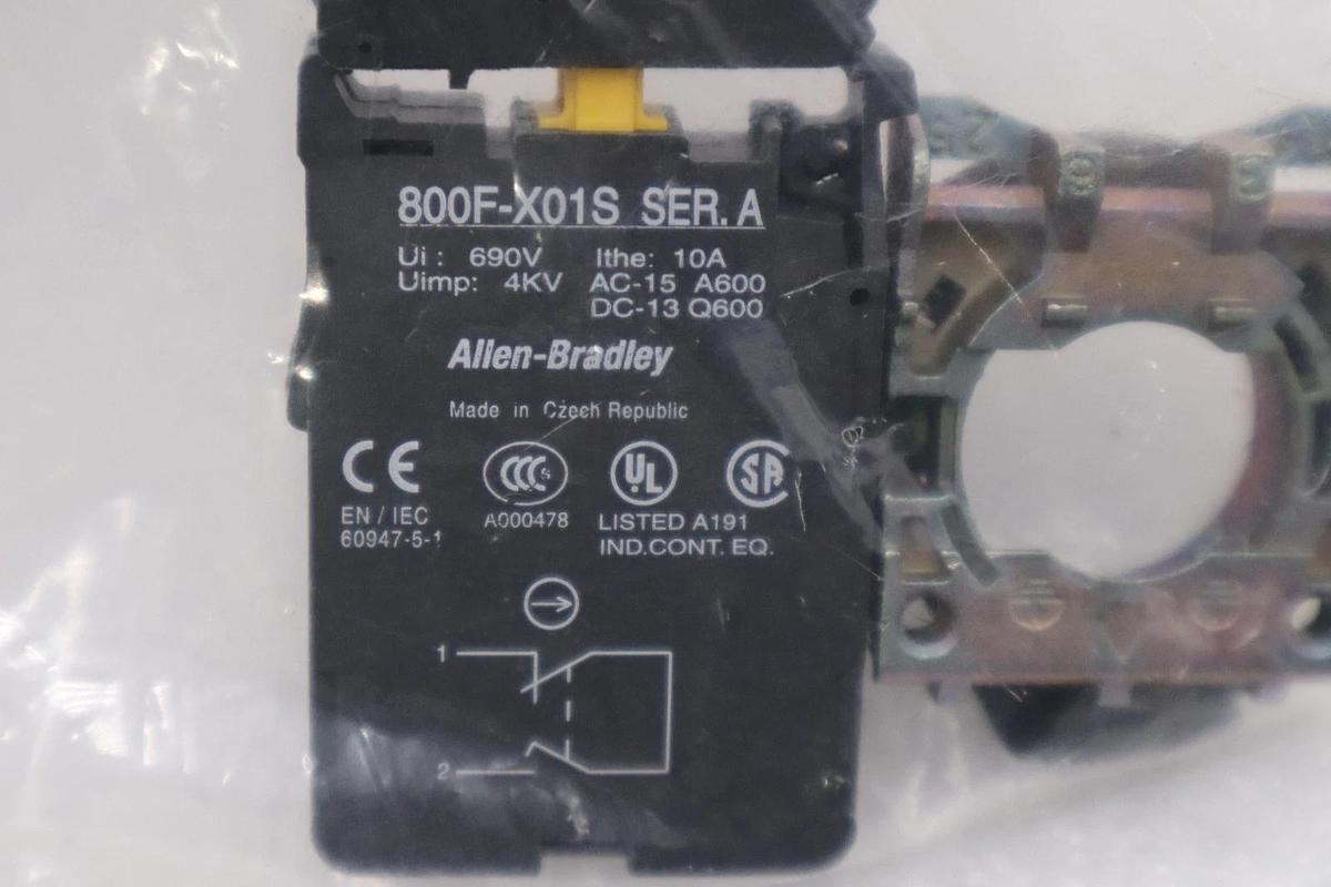 Used LOT OF 2 --- NEW AB Allen Bradley 800F-X01S Series A Contact Block STK H1396A
