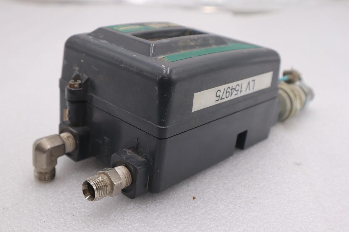 Used FISHER DVC 2000 FIELDVUE INSTRUMENTS STOCK K-215A