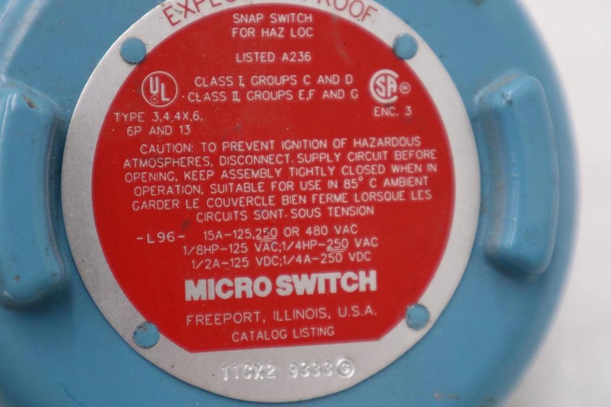 Used New Honeywell Micro Switch 11CX2 9333 Explosion Proof Precision Limit Switch