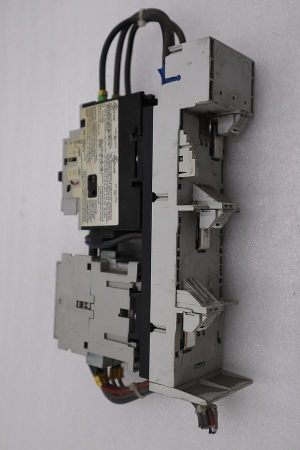 Used ALLEN BRADLEY 140M-D8E-C16 CIRCUIT BREAKER WITH 100-C16*10 CONTACTOR STOCK 4825A