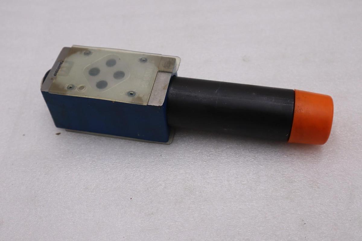 Used Rexroth R900404754 Pressure Reducing Valve - STOCK GF582A
