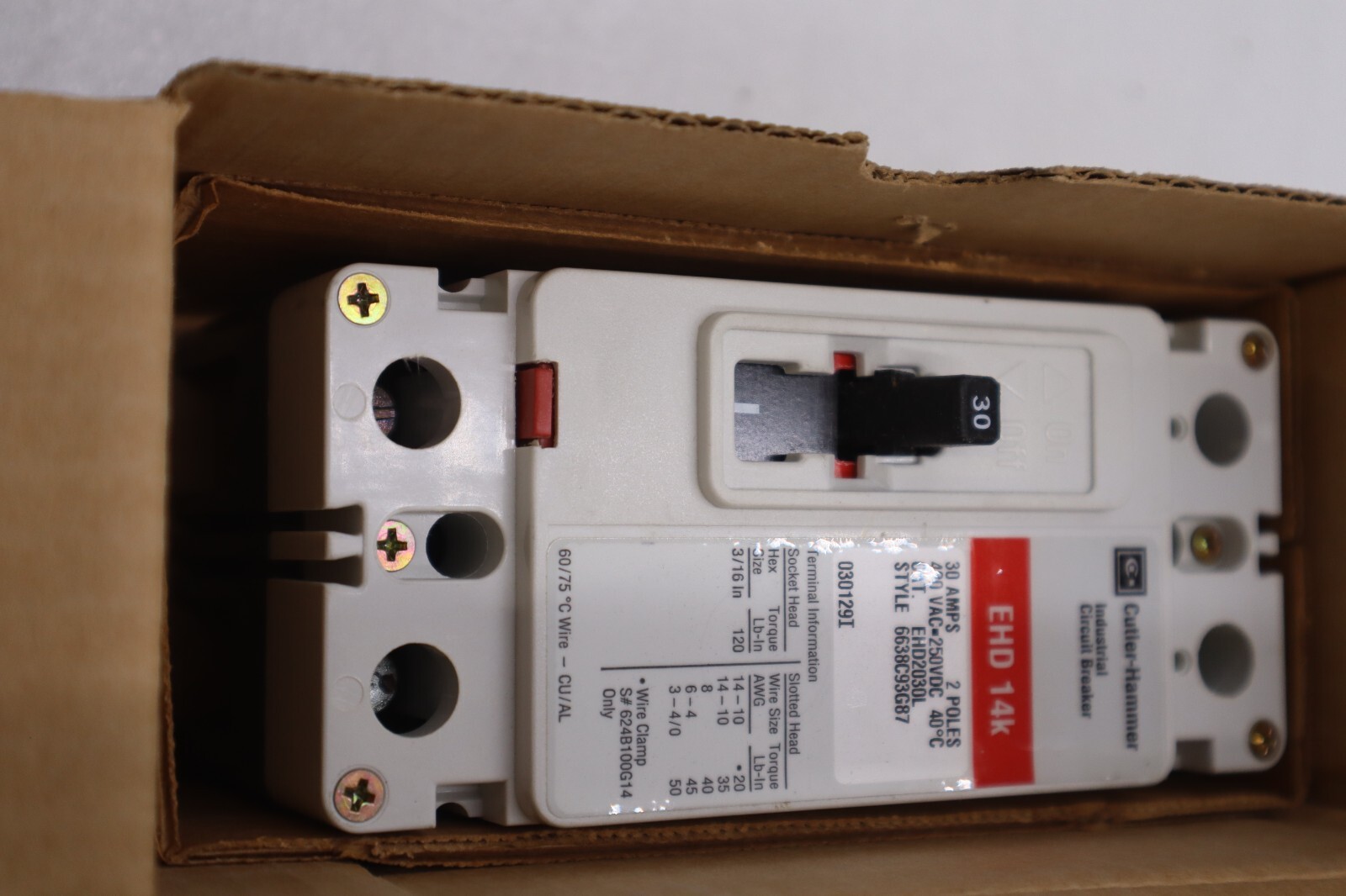 NEW EATON CORPORATION EHD2030L THERMAL-MAGNETIC CIRCUIT BREAKER STOCK L-019-C