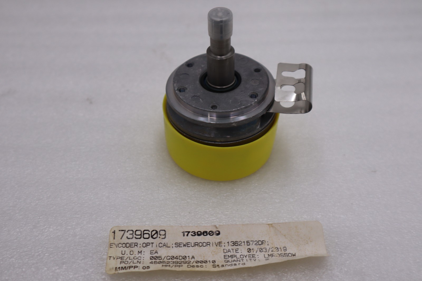Used NEW Baumer ENCODER OG73UN1024  0G73 UN 1024 0G73UN1024 STOCK H1542A