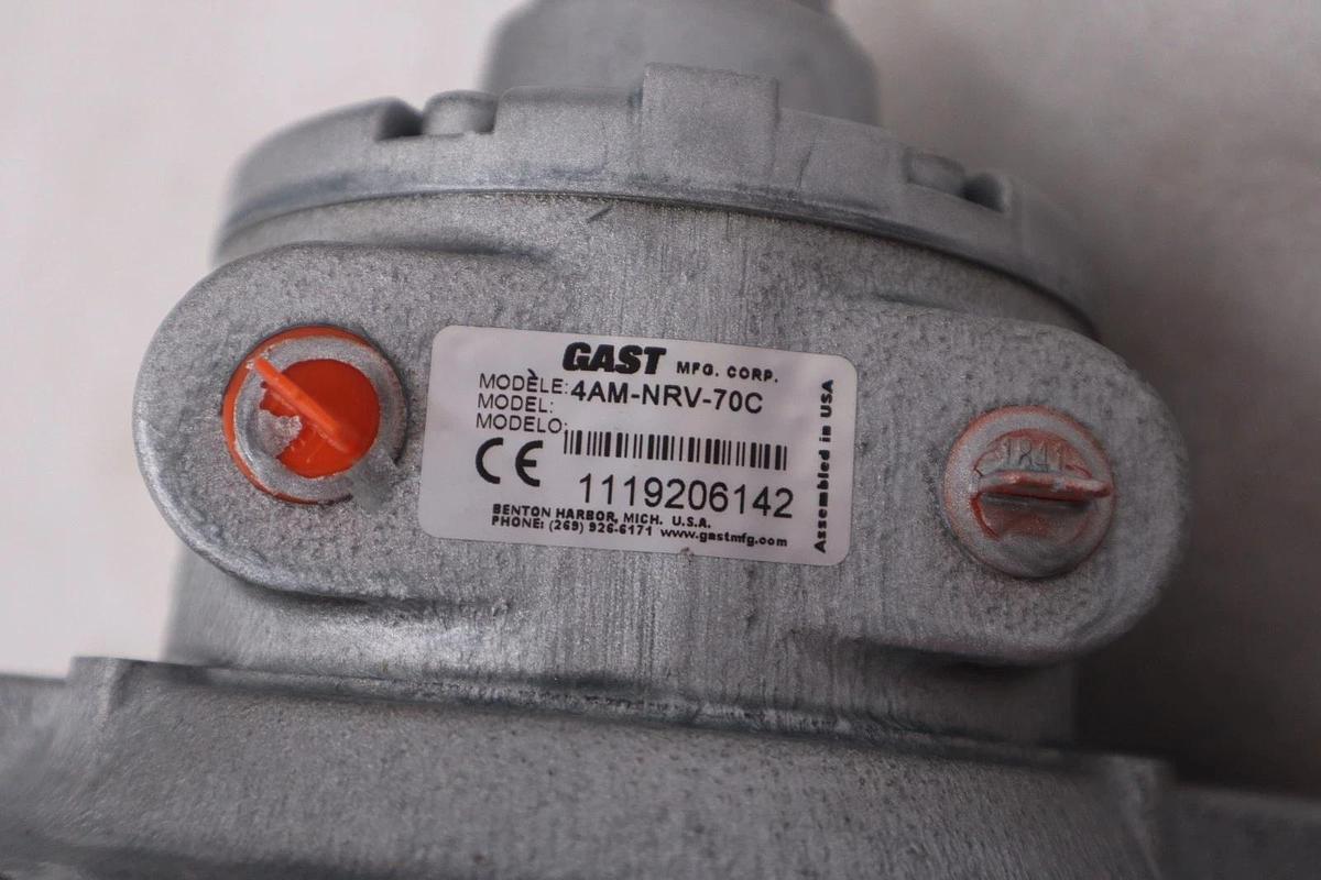 NEW OPEN BOX GAST 4AM-NRV-70C Air Motor 1.7 hp 78 cfm 1/4 in NPT STOCK 1520A