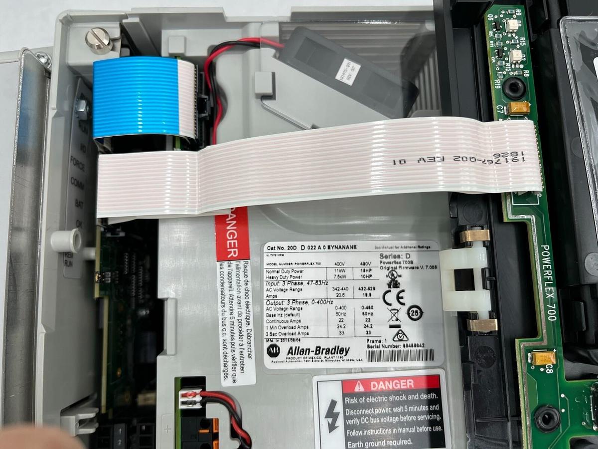 Used NEW ALLEN BRADLEY POWERFLEX 700S VFD 20DD014A3EYYAEBSE 10 HP 480V STOCK 1703-A