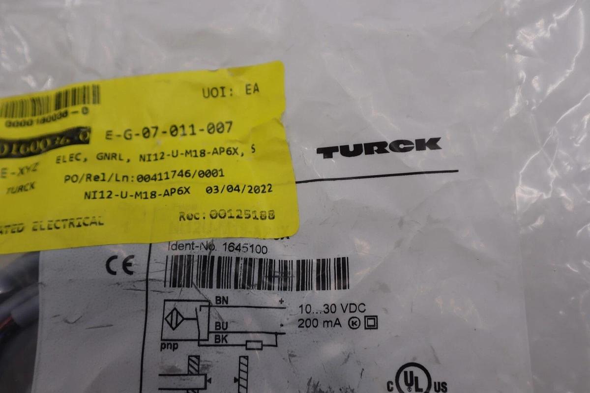 Used **NEW** TURCK INDUCTIVE SENSOR Ni12-U-M18-AP6X (1645100) STOCK G981A
