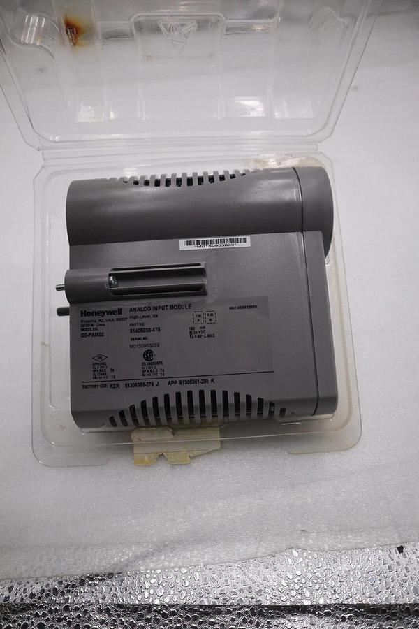 Used NEW IN BOX Honeywell CC-PAIX02/ 51405038-475 Analog Input Module STOCK G198A