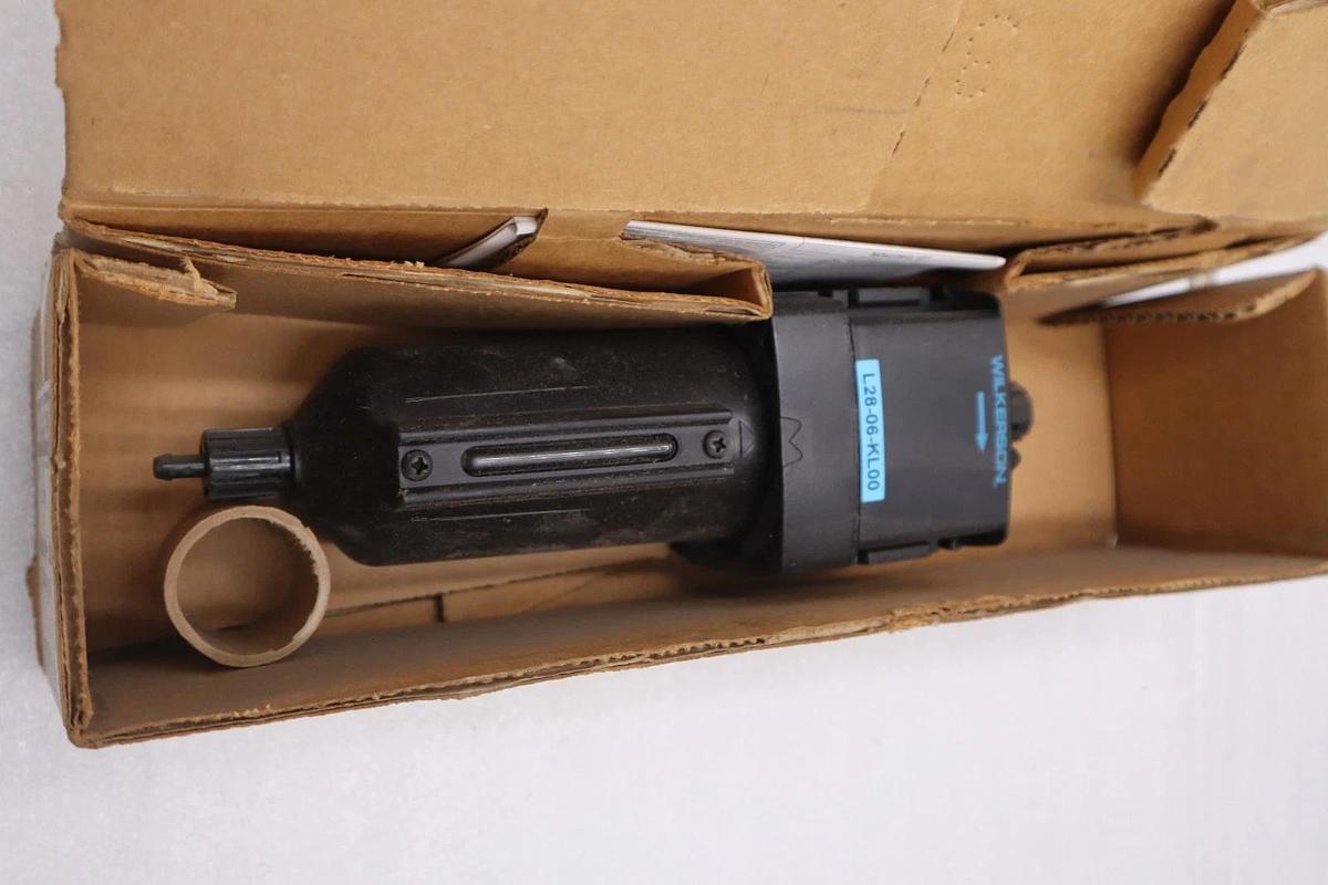 WILKERSON L28-06-KL00 LUBRICATOR 3/4" NEW UNIT STOCK GF-1256